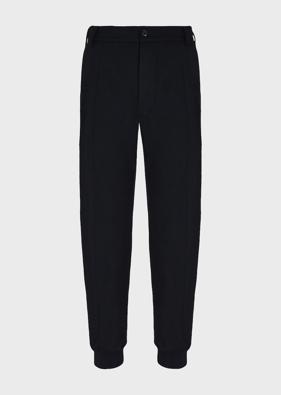 Drawstring trousers in 3D-effect fabric 07